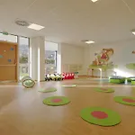 Alpina Zillertal . Family Lifestyle Kinderhotel Fügen