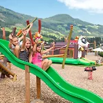 Alpina Zillertal . Family Lifestyle Kinderhotel Hotel 4*