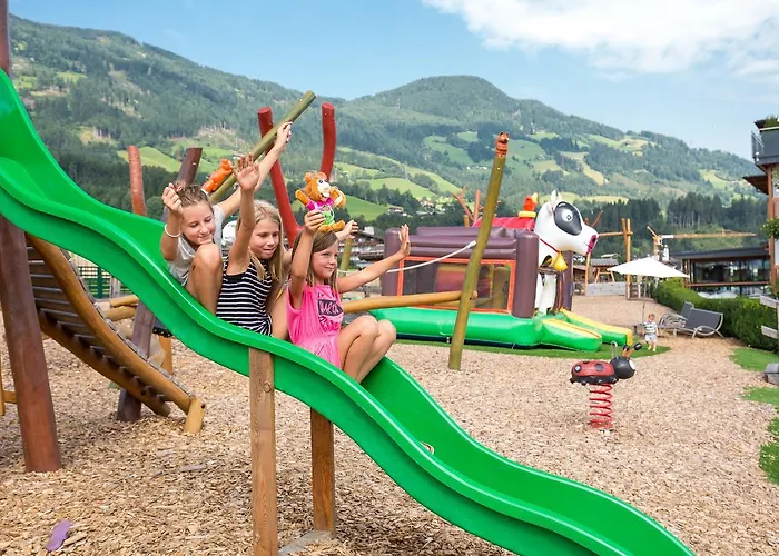 Alpina Zillertal . Family Lifestyle Kinderhotel Hotel 4*