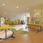 Hotel Alpina Zillertal . Family Lifestyle Kinderhotel 4*