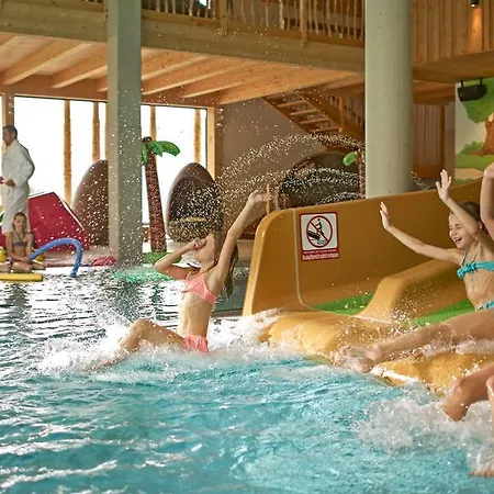 Alpina Zillertal . Family Lifestyle Hotel