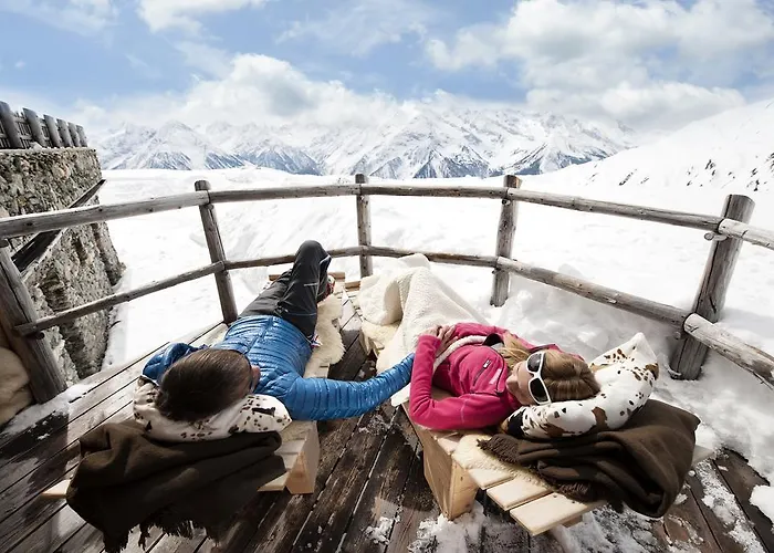 Alpina Zillertal . Family Lifestyle Hotel