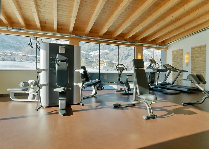 Alpina Zillertal . Family Lifestyle